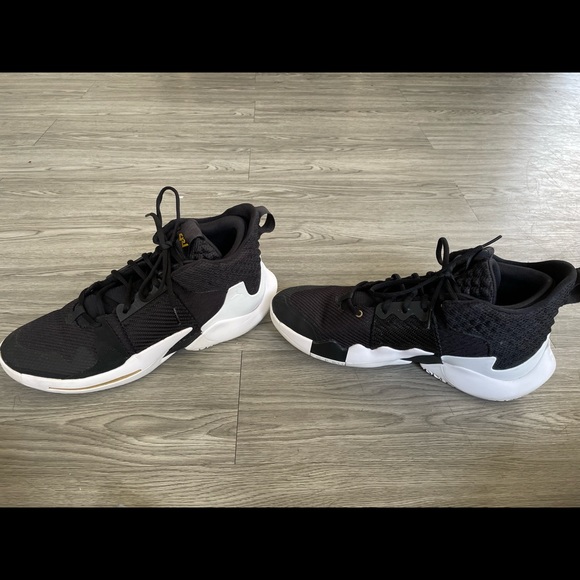 Jordan WhyNot Zer0.2 - Picture 3 of 5